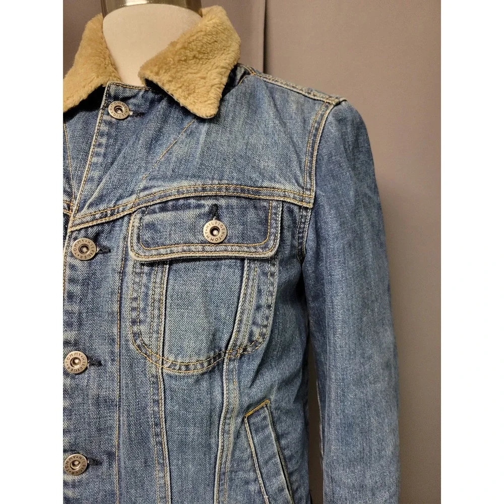 Vintage y2k Tommy Hilfiger‎ Denim Jacket Blue Sherpa Lined Trucker Size Small